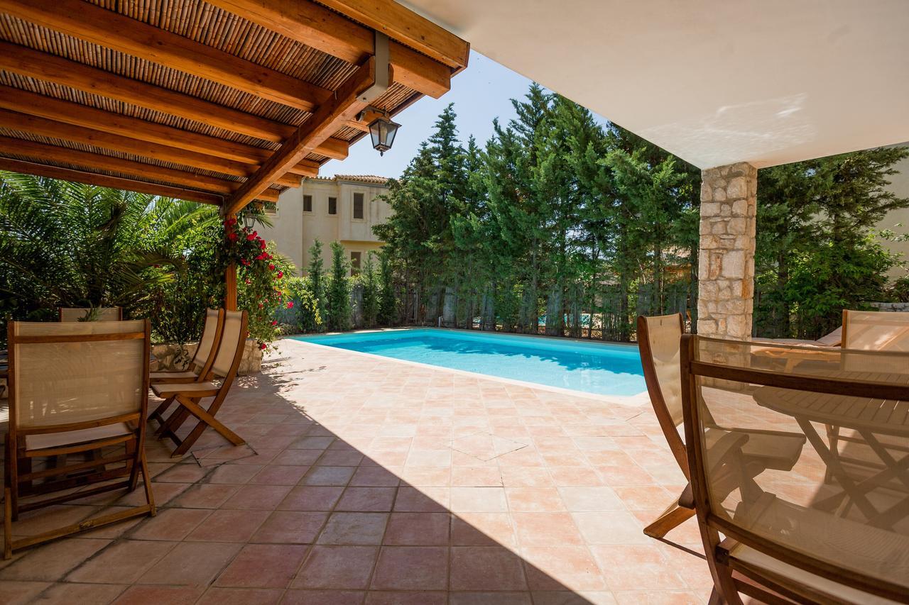 Porto Heli Villa Экстерьер фото