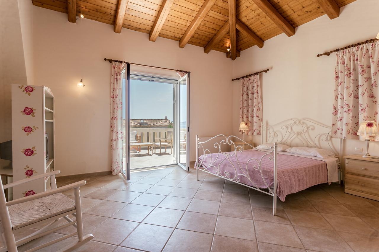 Porto Heli Villa Экстерьер фото